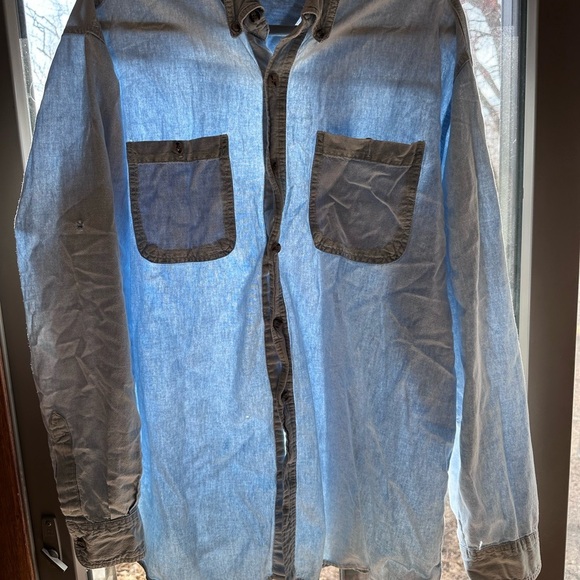 Light Blue Button-Up Shirt Field N’ Forest Size 2XL - Picture 4 of 7